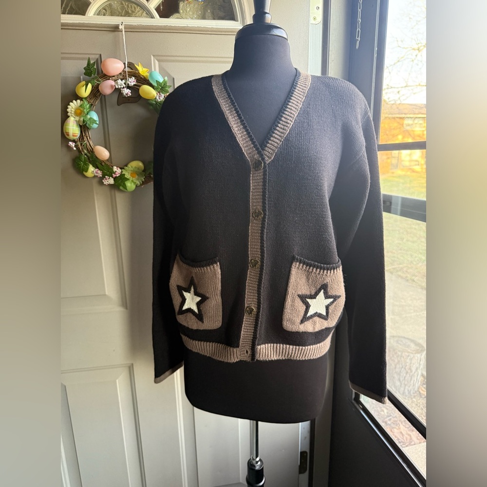 Vintage 90s Christopher & Banks hand embroidered star  cardigan, size medium